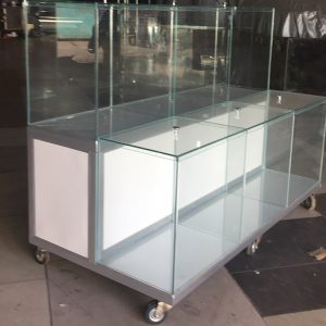 xe đựng bánh mức cà phê